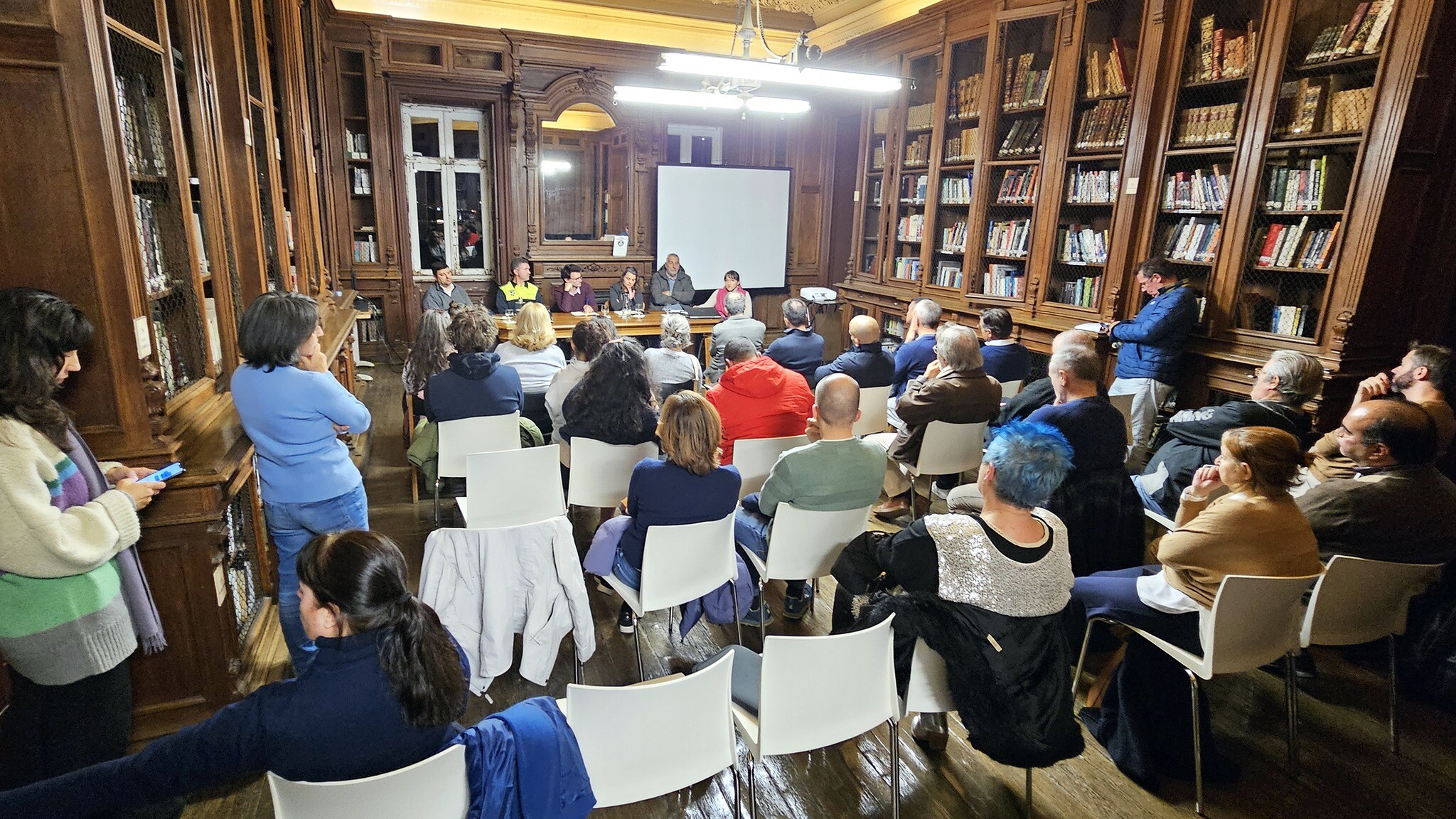 SILÊNCIO QUE SE QUER MORAR NO BAIRRO