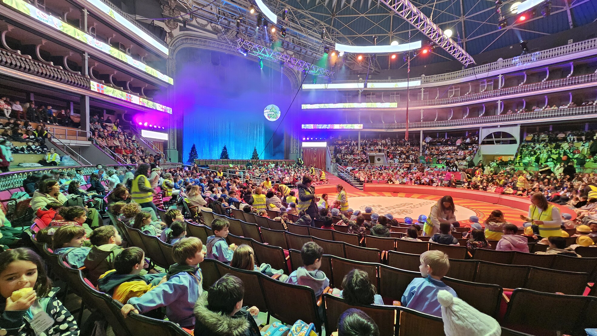 Circo do Coliseu dos Recreios mobilizou miúdos e graúdos