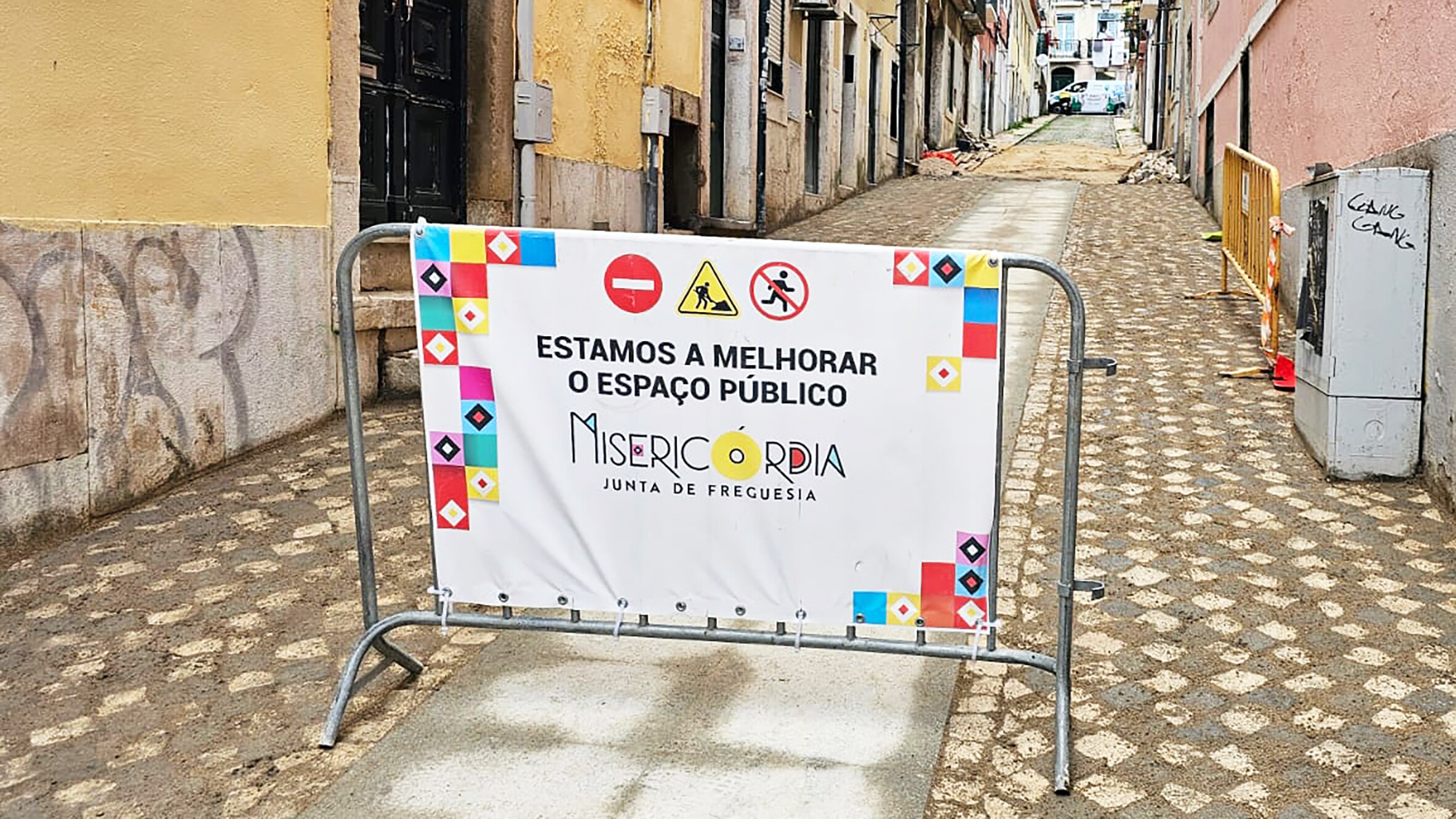 Prossegue a requalificação das travessas na Poço dos Negros