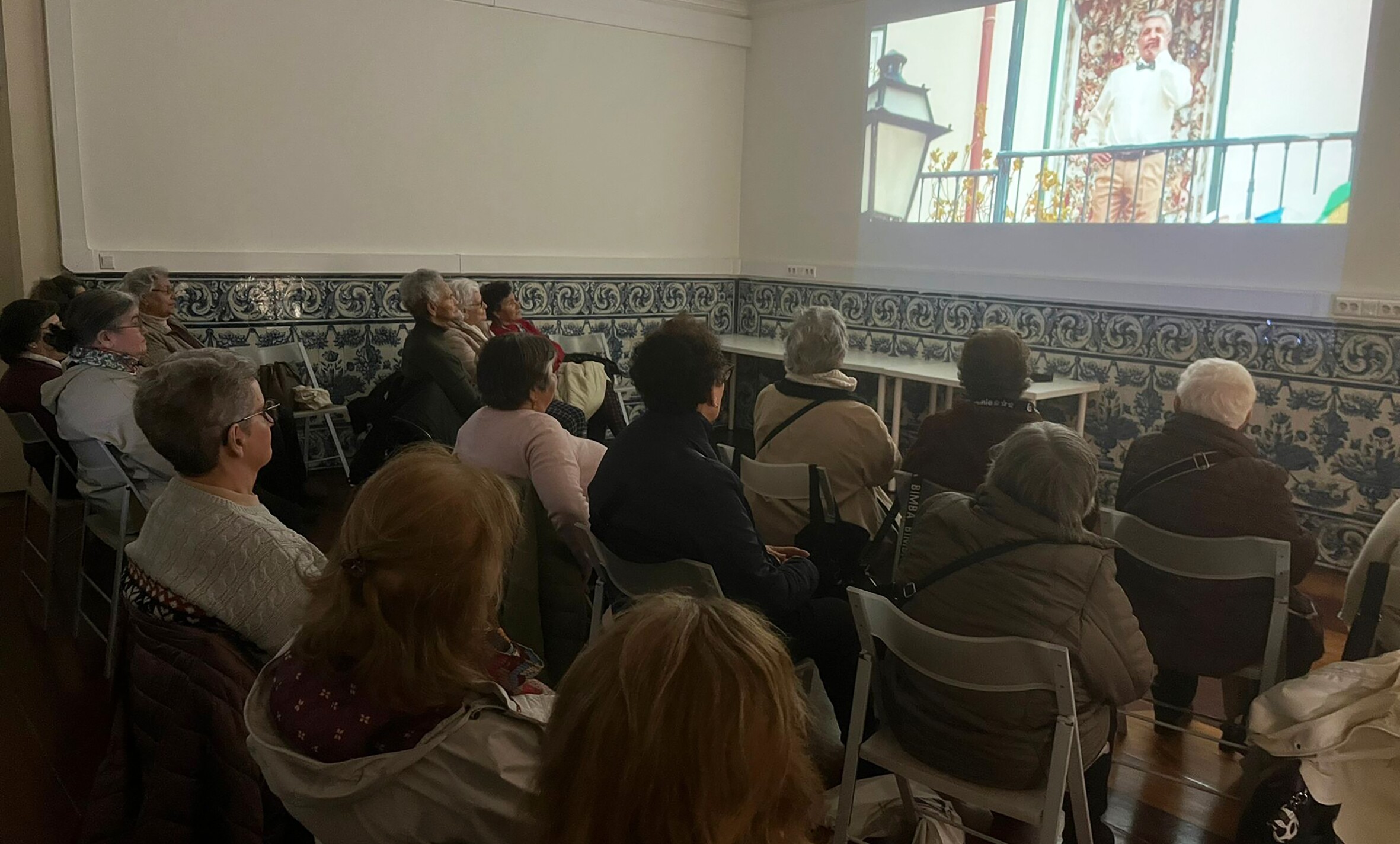 Envolver, Conectar e Inspirar: Um Ano de 'Play Digital Stories'