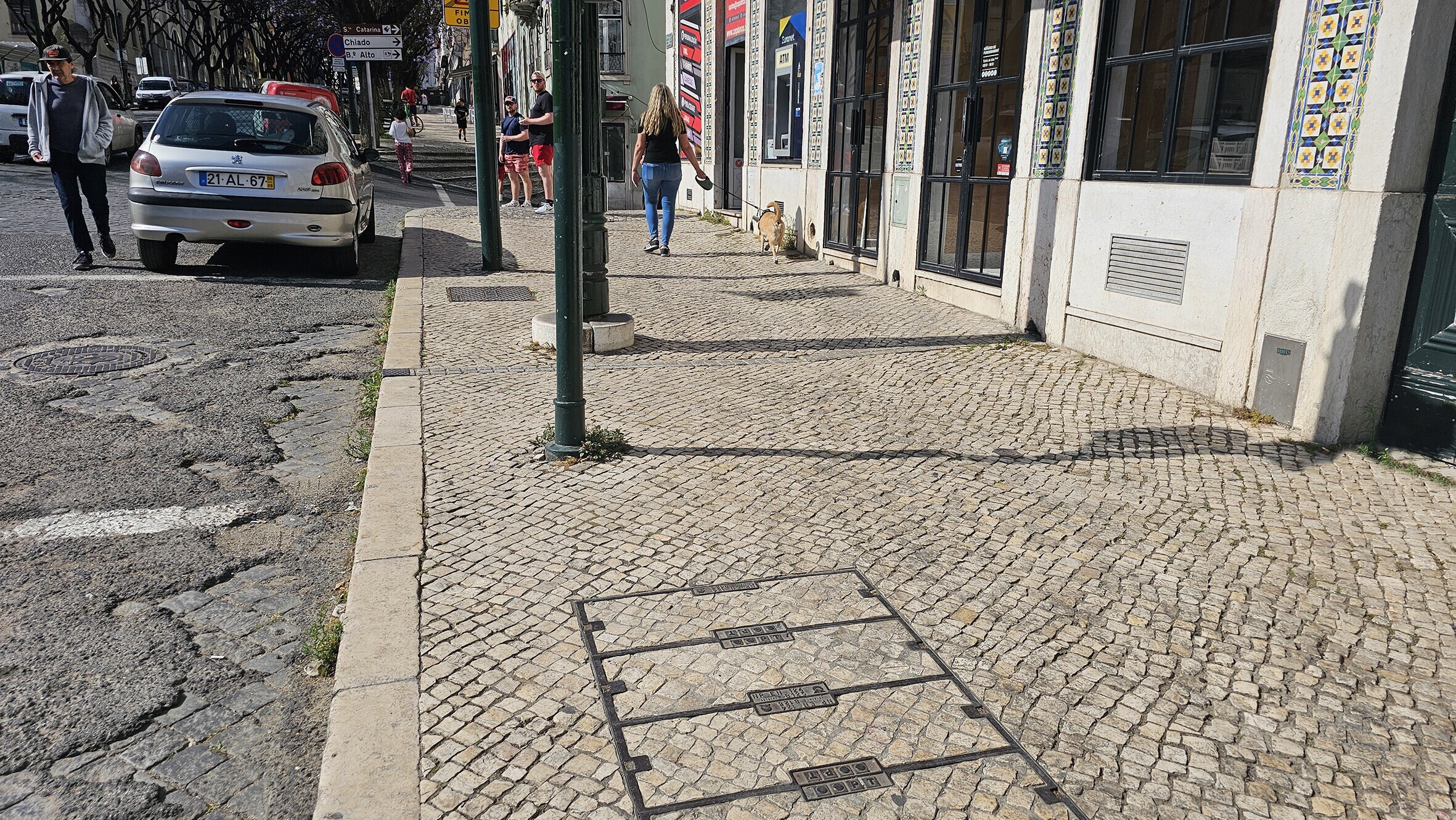 Zona pedonal da Av. D. Carlos I vai ser requalificada